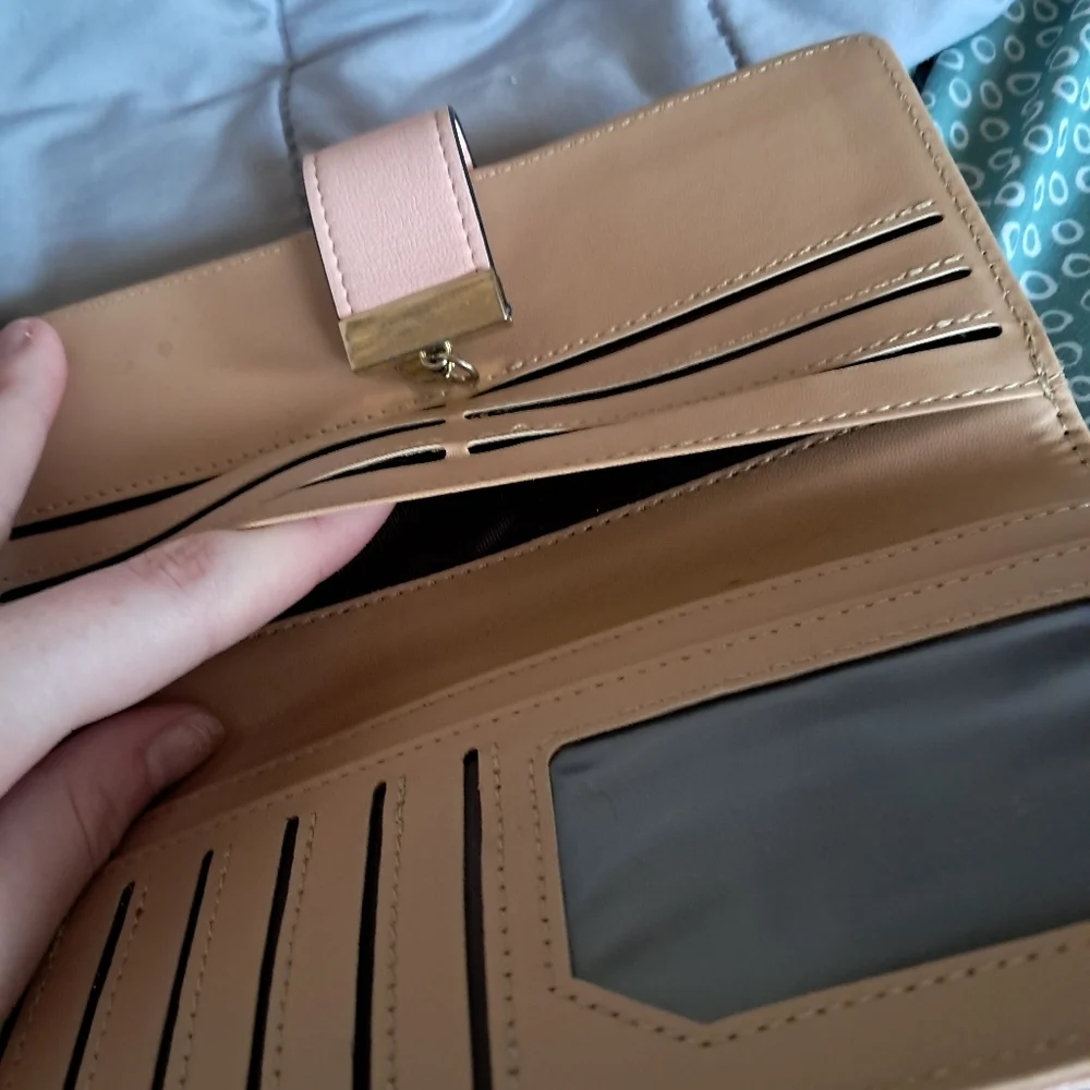 Pink hollow leaf wallet - Picture 4 of 6